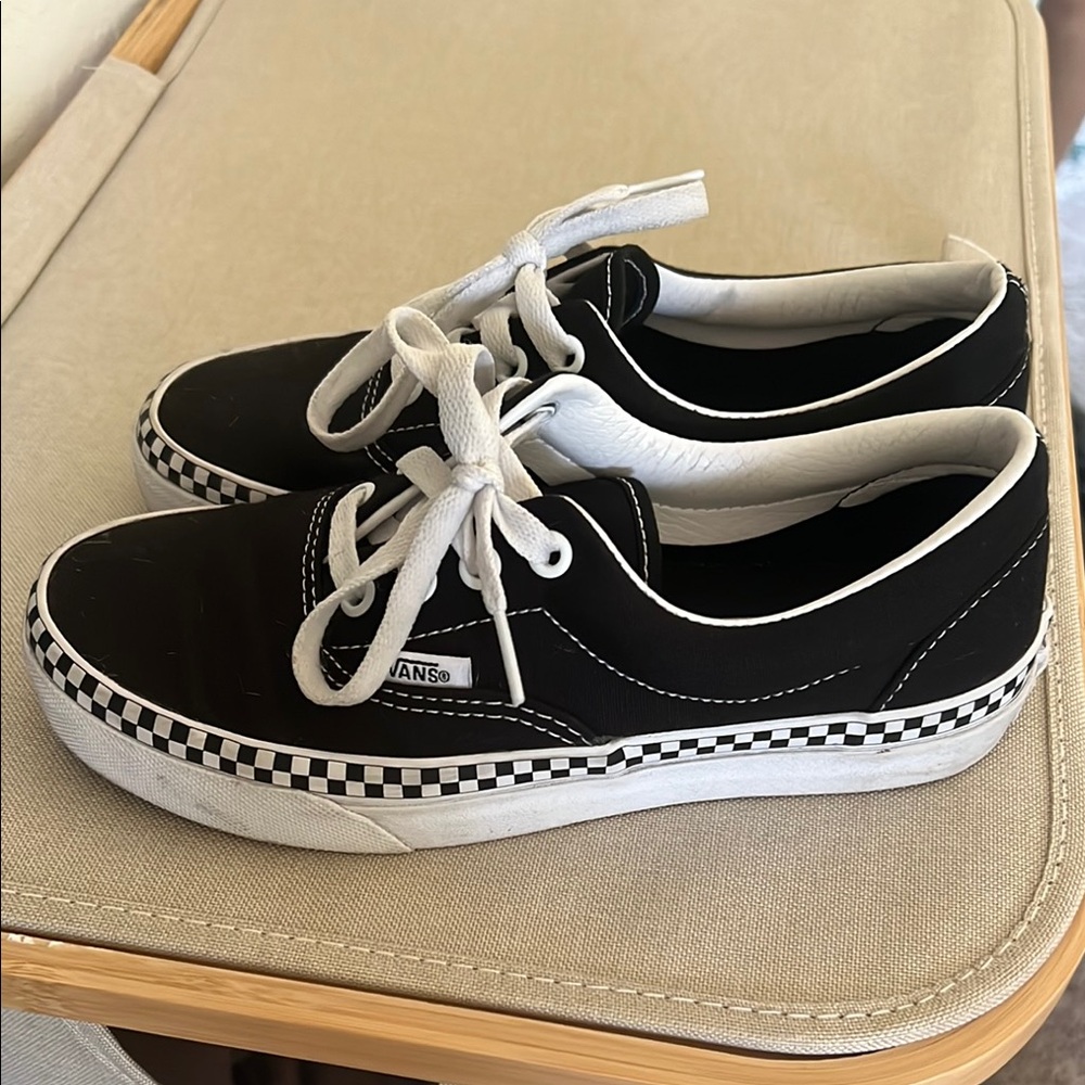 Vans “Authentic” style